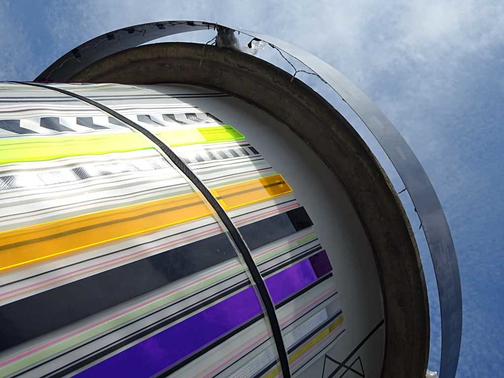 Frankfurter Kunstsäule - Diana Ninov