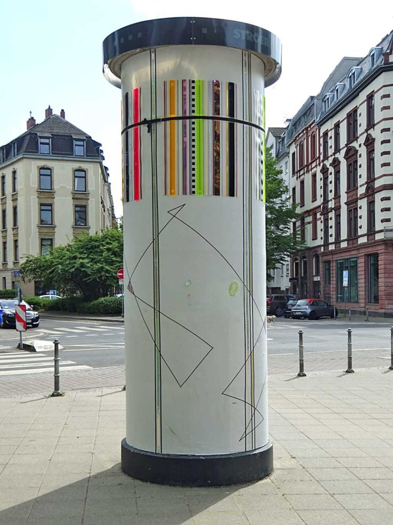 Frankfurter Kunstsäule - Diana Ninov