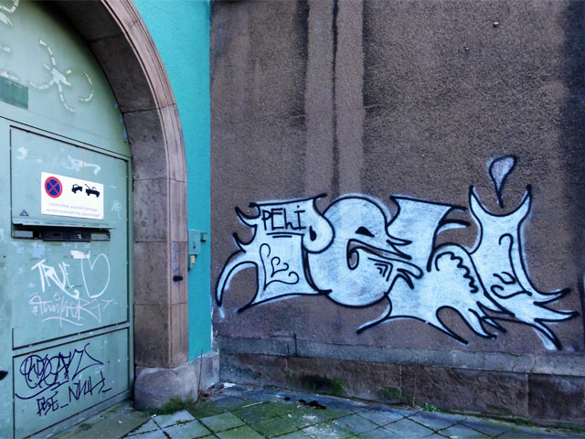 graffiti-in-offenbach-nähe-hauptbahnhof-peli