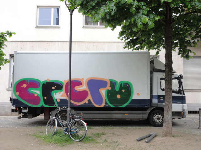 crcru-lkw-graffiti-frankfurt-truck