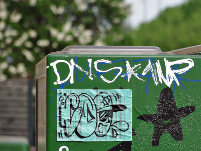 frankfurt-street-art-sticker-cdogg-7