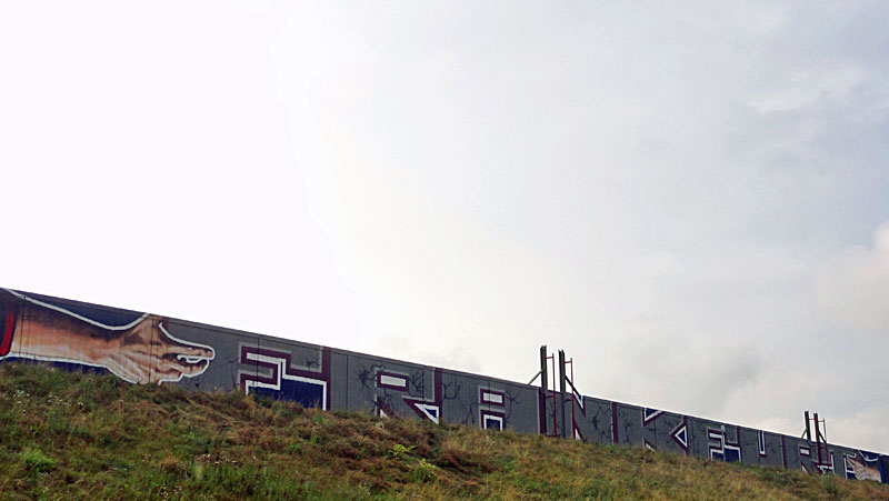 LOVE FOOTBALL HATE RACISM GRAFFITI IN FRANKFURT BY FRANKFURTER FANPROJEKT