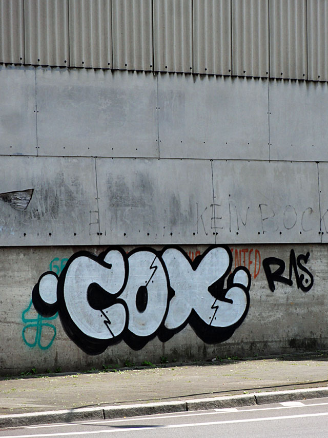 Graffiti in Offenbach - COX