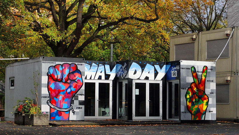 Mural Art in Frankfurt-Bockenheim: Schülercafé Mayday (2013)