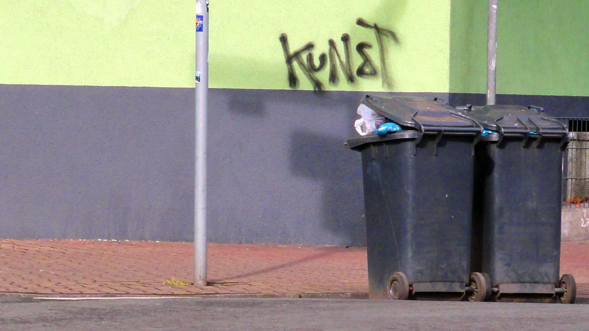 Street Art & Graffiti in Frankfurt am Main (02/2015)