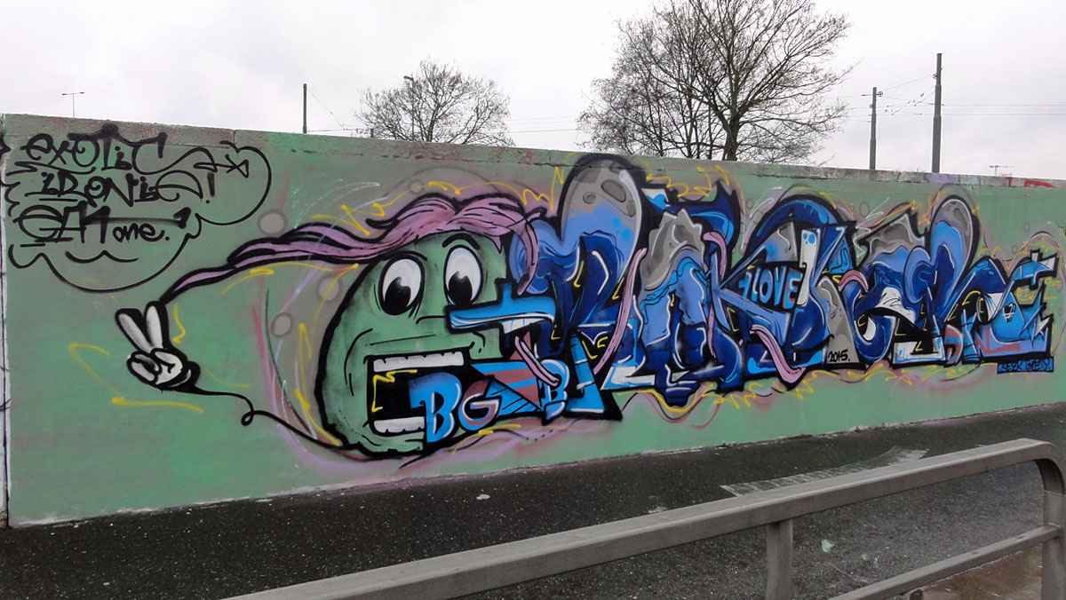 GRAFFITI IN FRANKFURT – HALL OF FAME RATSWEGKREISEL