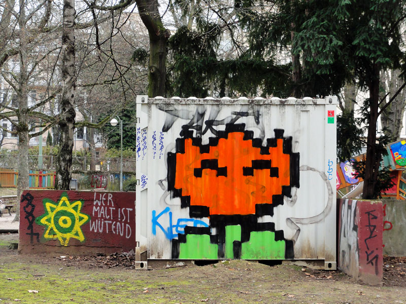 Street Art & Graffiti in Frankfurt am Main - 03/2015