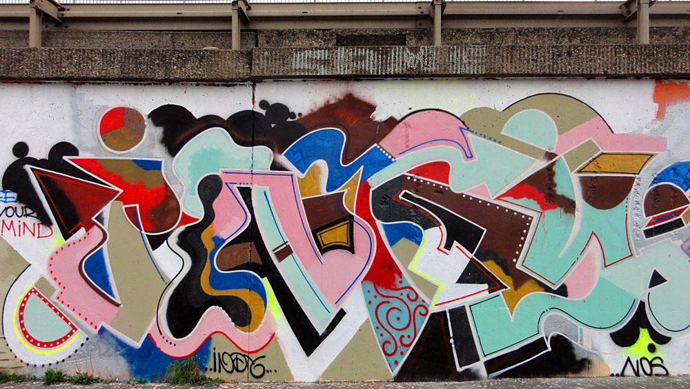 GRAFFITI IN FRANKFURT – HALL OF FAME RATSWEGKREISEL 
