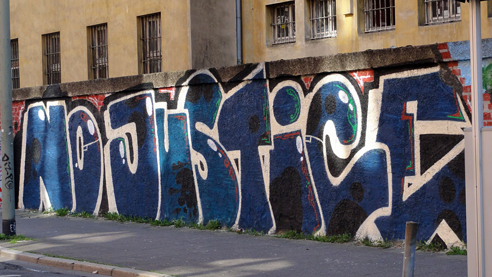 no-justice-no-peace-graffiti-frankfurt