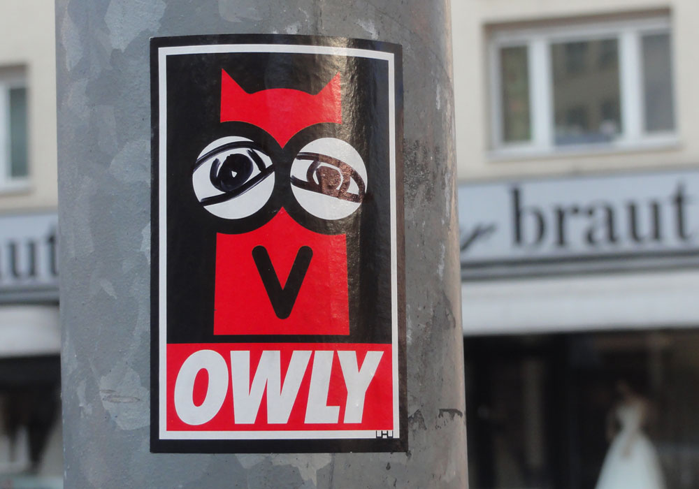 Streetart inspiriert vom ONEY-Schriftzug