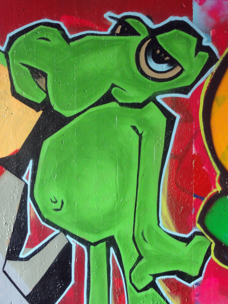 graffiti-bei-der-hall-of-fame-an-der-hanauer-landstrasse-in-frankfurt-12