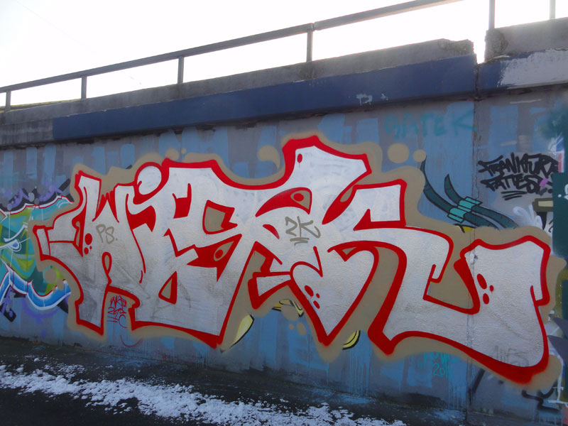 graffiti-bei-der-hall-of-fame-an-der-hanauer-landstrasse-in-frankfurt-18
