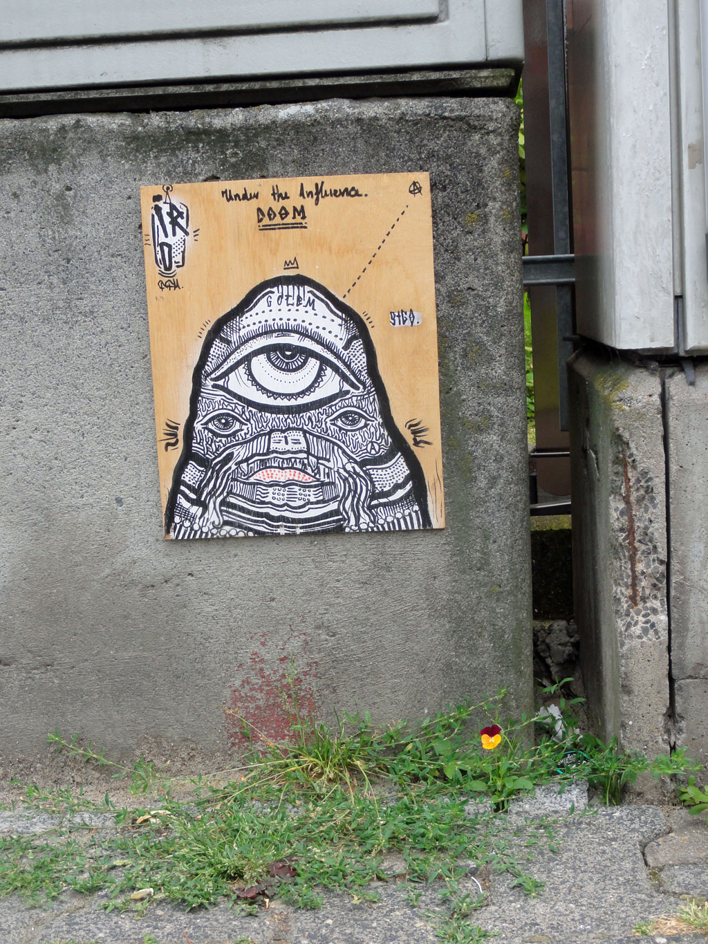 Streetart in Frankfurt von Iro