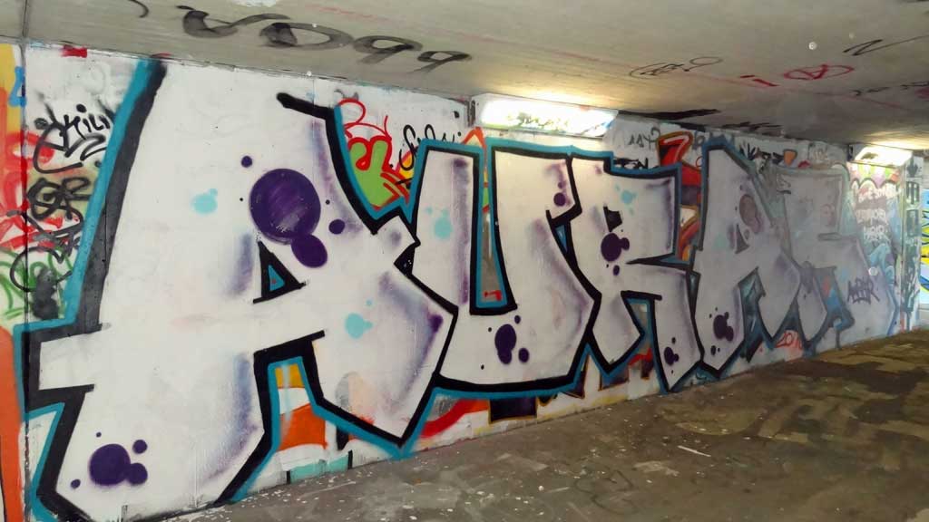 aurara-graffiti-hall-of-fame-am-ratswegkreisel-2