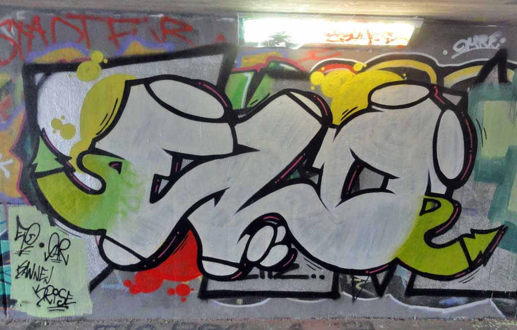 elo-graffiti-hall-of-fame-am-ratswegkreisel-1