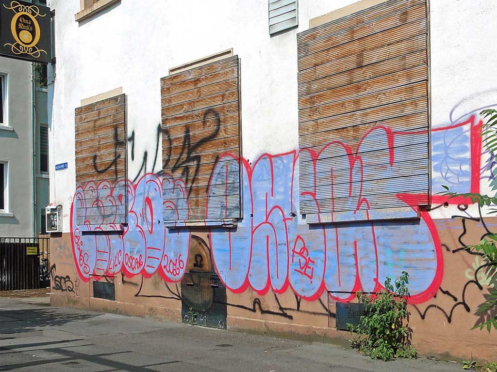 Graffiti in Frankfurt von Leeroy und OScar
