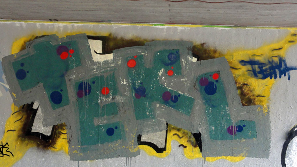 tekl-graffiti-hall-of-fame-am-ratswegkreisel-2