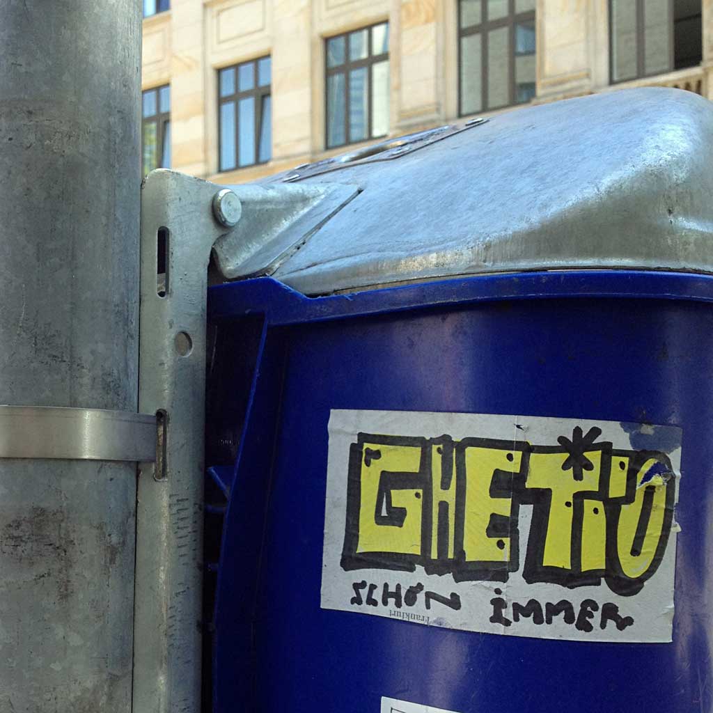 Streetart in Frankfurt: Treppe 1.OG