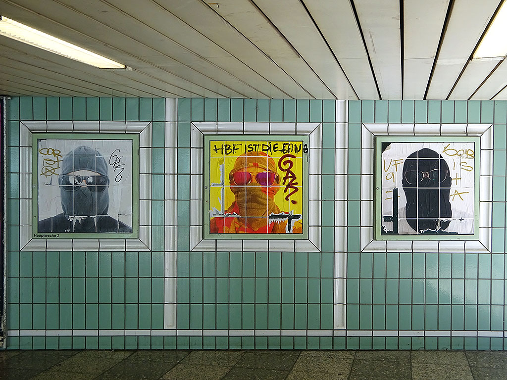 Streetart in Frankfurt: Framed Vandals