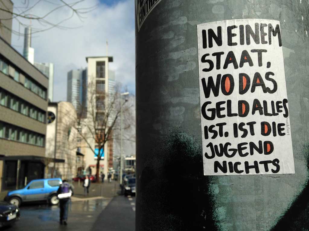 Streetart in Frankfurt: TREPPE 1.OG
