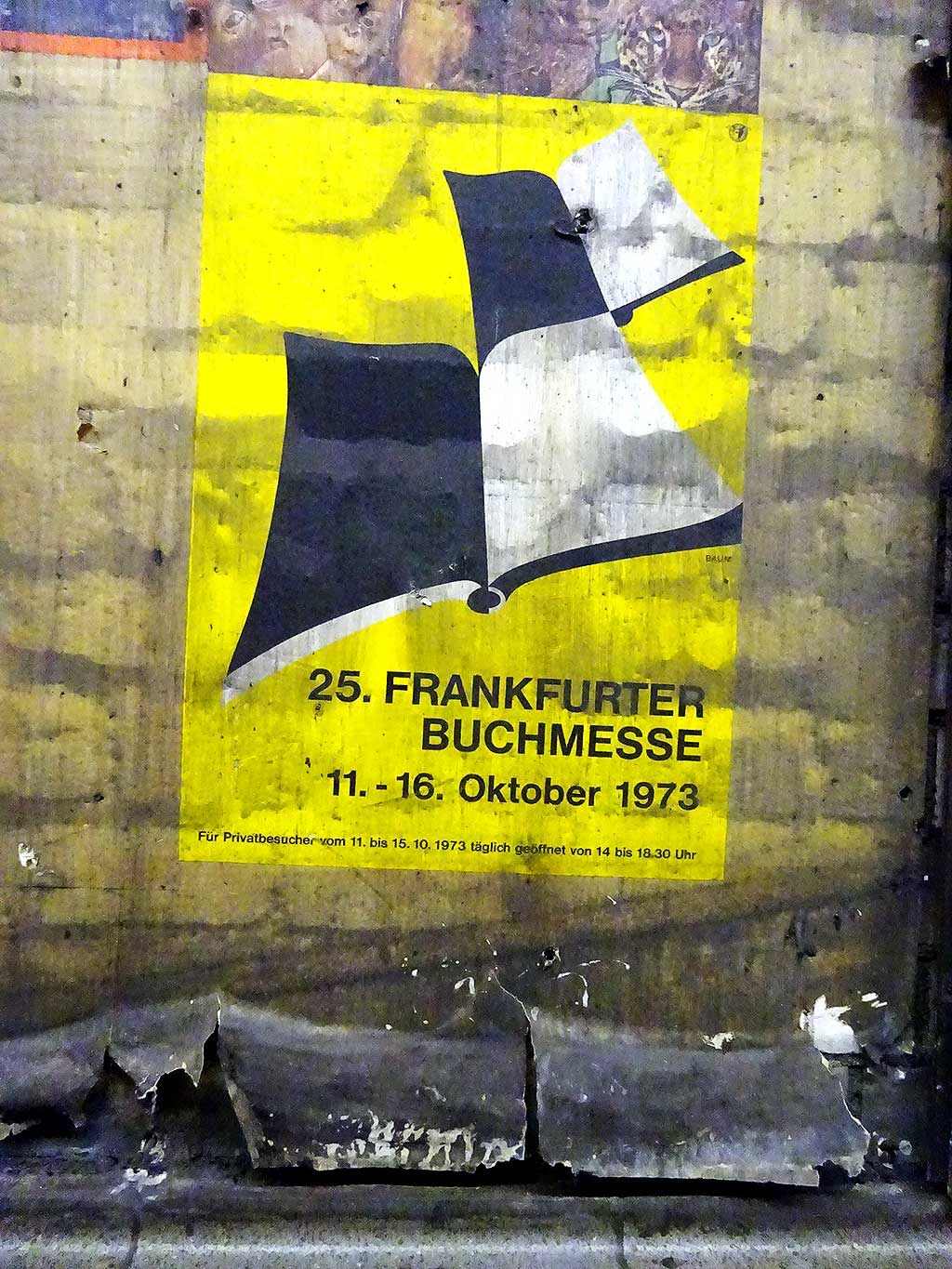 Werbung von 1973 am U-Bahnhof „Dom/Römer"