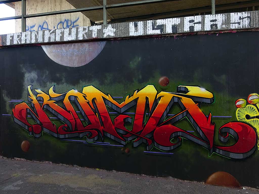 Graffiti an der Hall of Fame in Frankfurt am Main