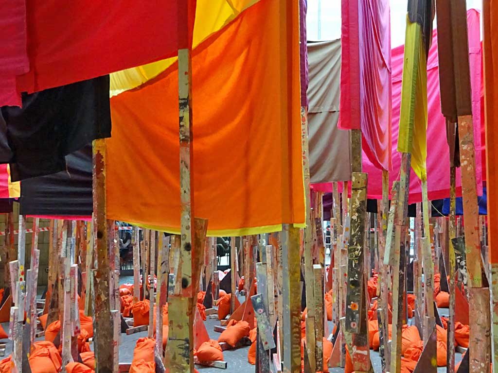 Schirn Kunsthalle - Power To The People