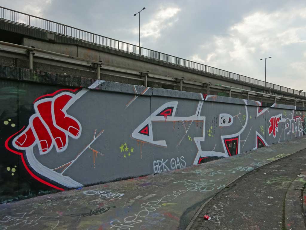 GPK-Graffiti an der Hall of Fame am Ratswegkreisel