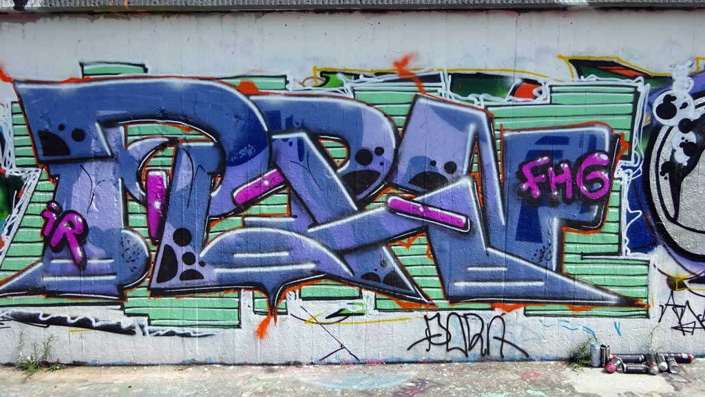 Graffiti am Ratswegkreisel in Frankfurt am Main