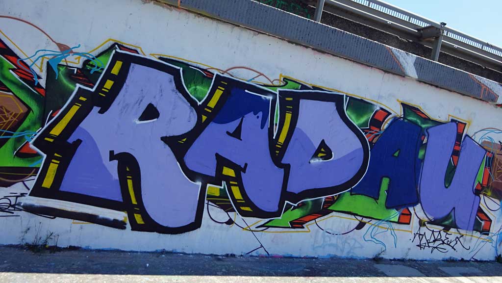 Graffiti am Ratswegkreisel in Frankfurt am Main