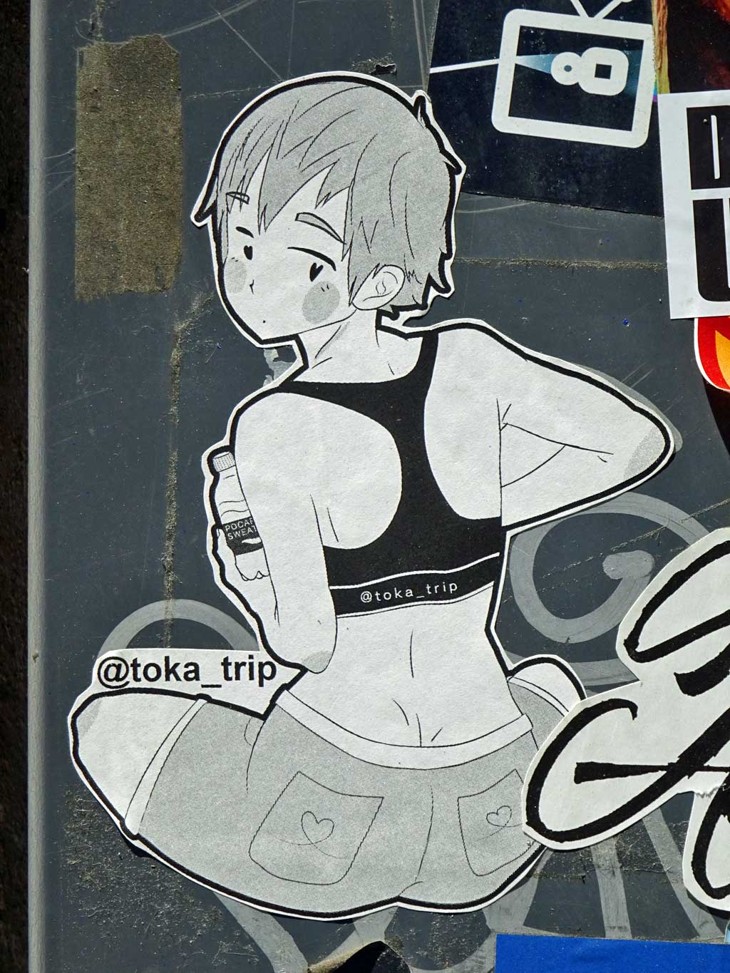 Straßen-Aufkleber in Frankfurt - Toka Trip