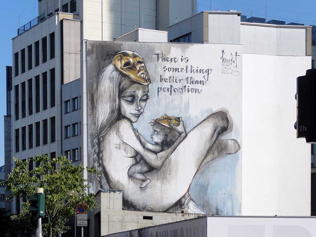 Mural in Frankfurt vom Sreet-Art-Duo Herakut