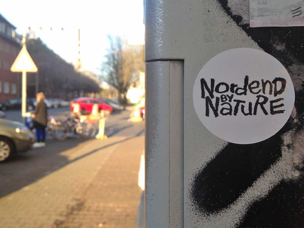 Aufkleber in Frankfurt - Nordend by Nature