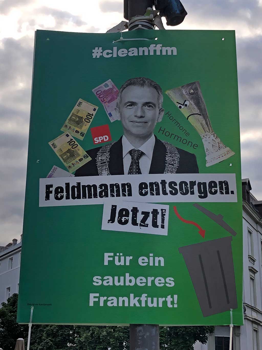 Aufkleber, Plakate und Sprüche rund um Peter Feldmann (2018)