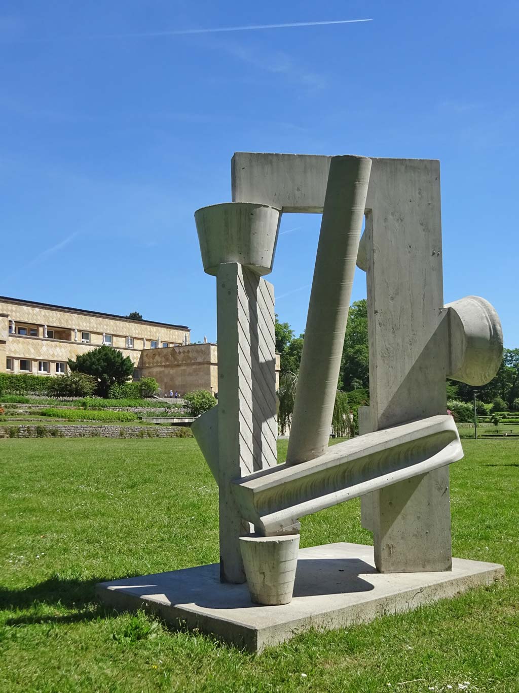 Blickachsen 12 - Skulpturen auf dem Uni-Campus in Frankfurt am Main
