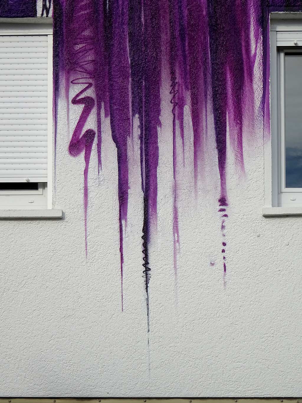 Detail der Wandgestaltung am B!RD-Haus in Frankfurt-Hausen