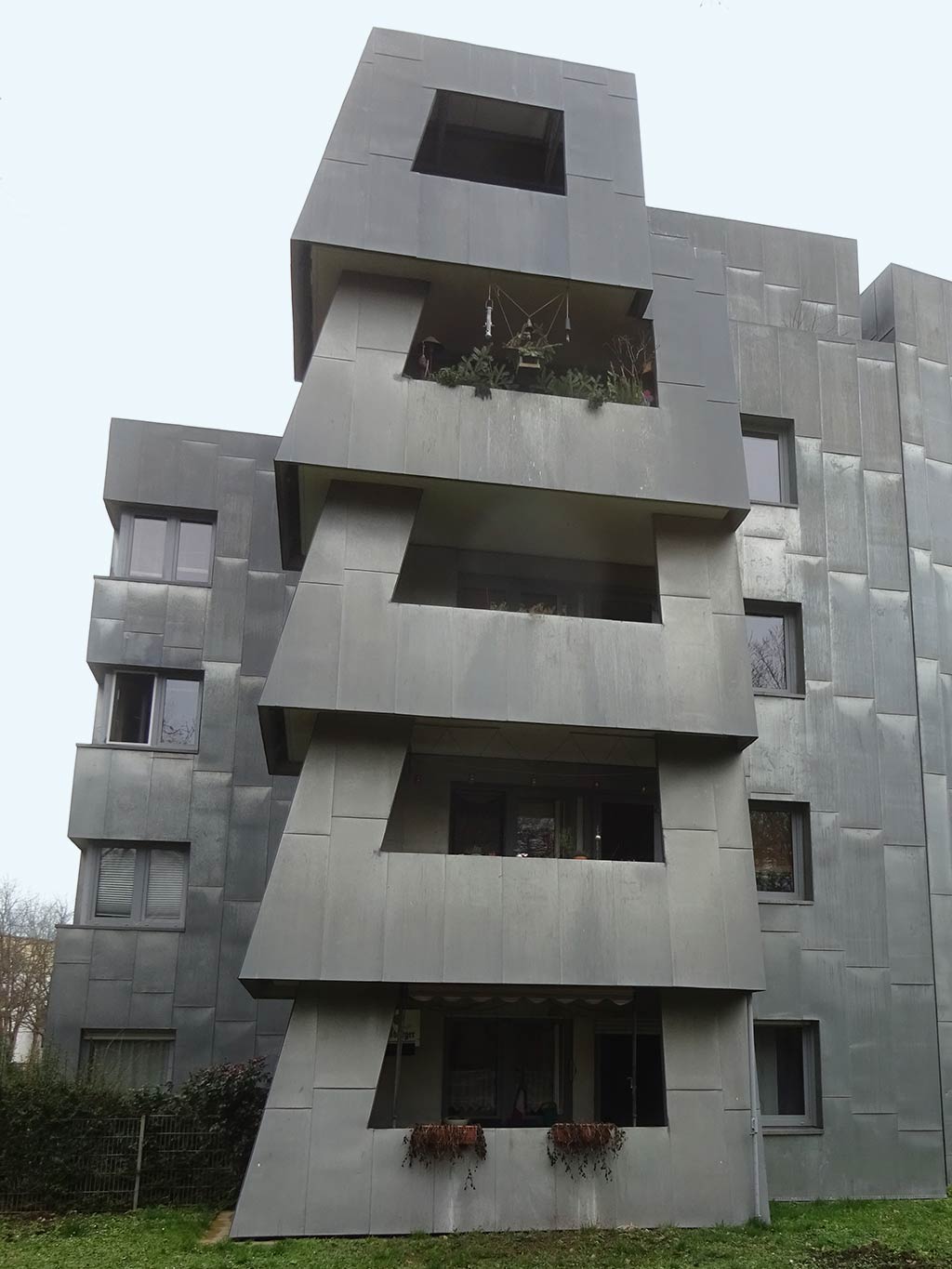 Ein Haus des Architekten Frank Ghery in der Siedlung Goldstein in Frankfurt am Main