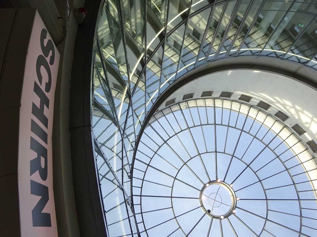 Eingangsbereich und Rotunde der Schirn Kunsthalle Frankfurt