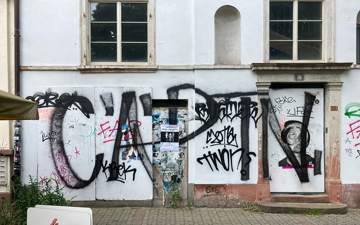 Erscheinungsbilder des Hauses in der Berger Straße 8 in Frankfurt