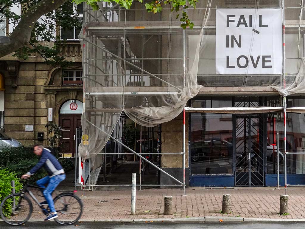 Fall in love in Frankfurt