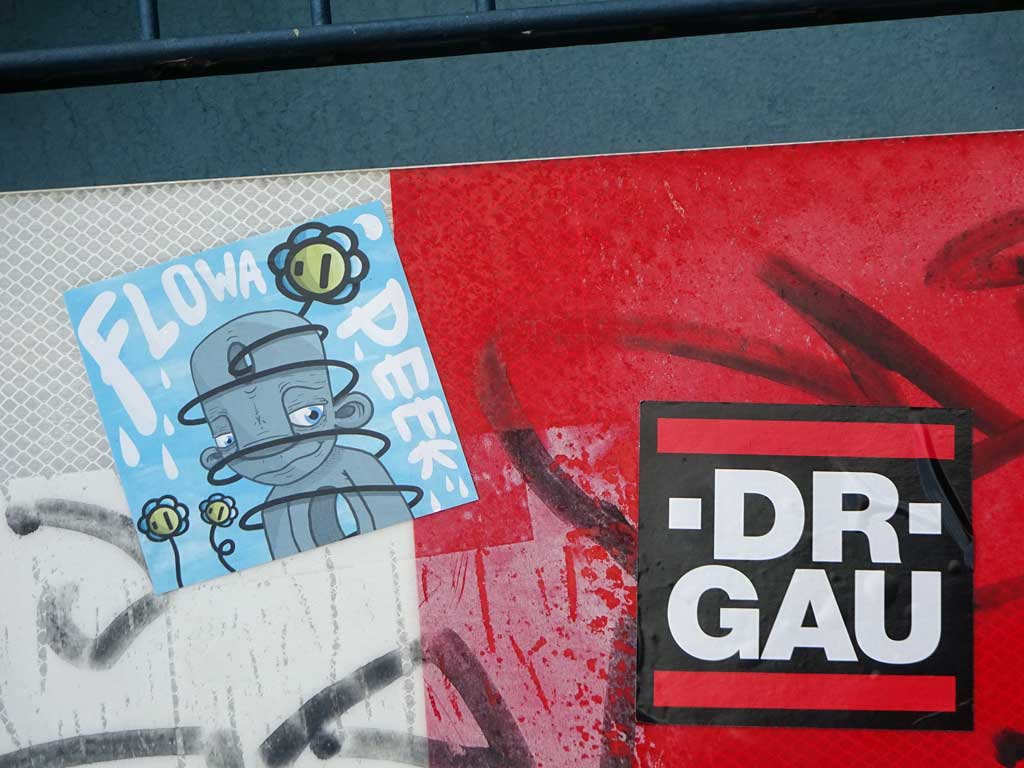 Sticker-Art rund um den Brückenkopf Mainz-Kastel
