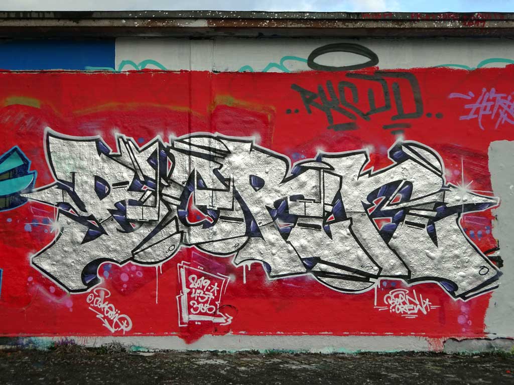 Graffiti am Freibad Bad Vilbel