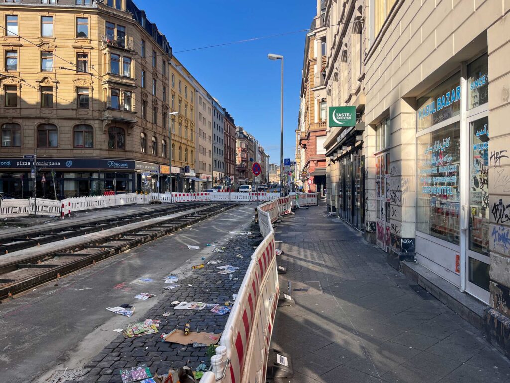 Gleisbauarbeiten zwischen Willy-Brandt-Platz und Münchener Straße in Frankfurt am Main