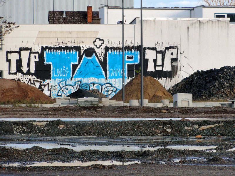 Fotos von Graffitientfernungen