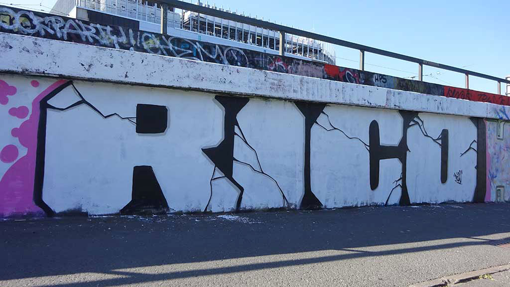 Hall of Fame in Frankfurt am Ratswegkreisel in Frankfurt am Main