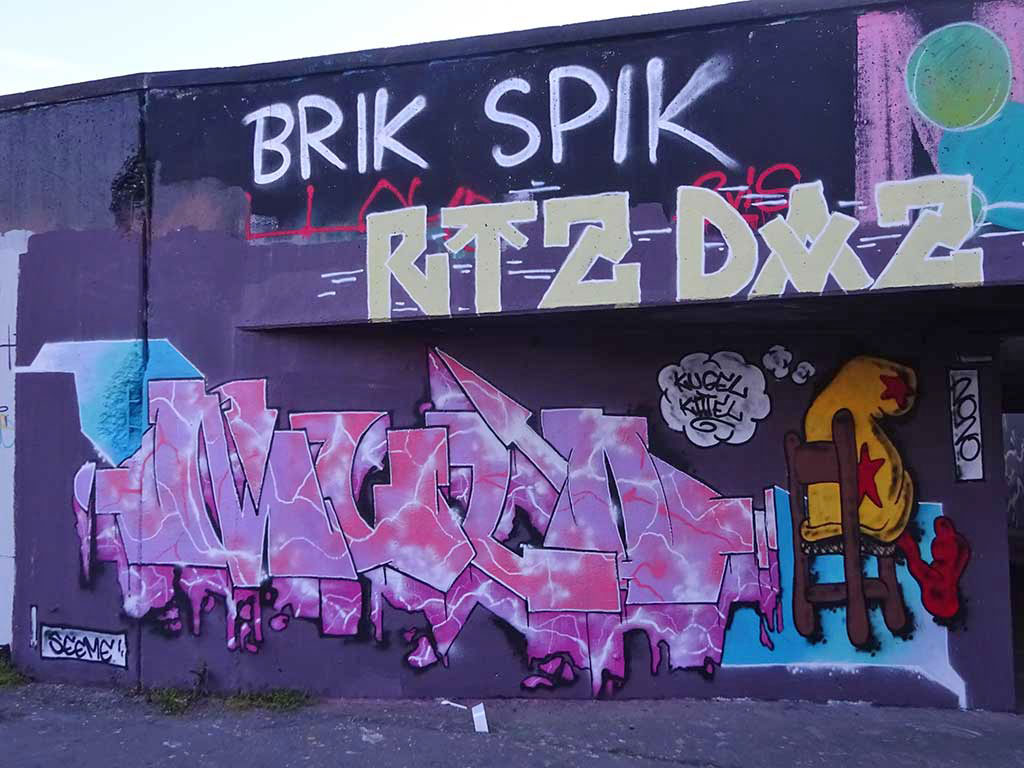 Hall of Fame in Frankfurt am Ratswegkreisel in Frankfurt am Main