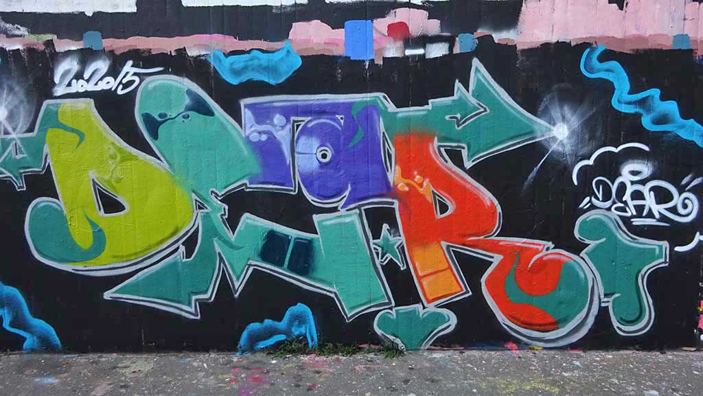 Hall of Fame in Frankfurt am Ratswegkreisel in Frankfurt am Main