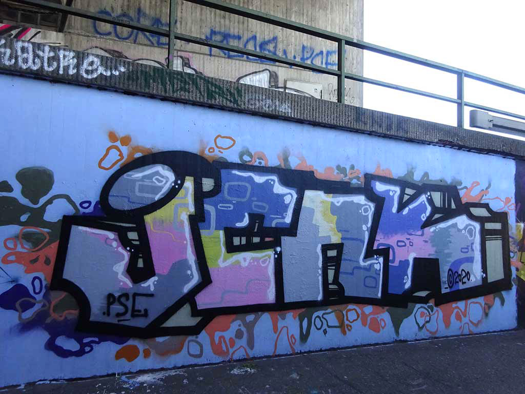 Hall of Fame in Frankfurt am Ratswegkreisel in Frankfurt am Main