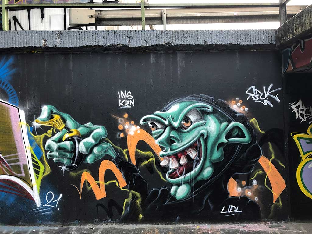 Hall of Fame in Frankfurt am Ratswegkreisel