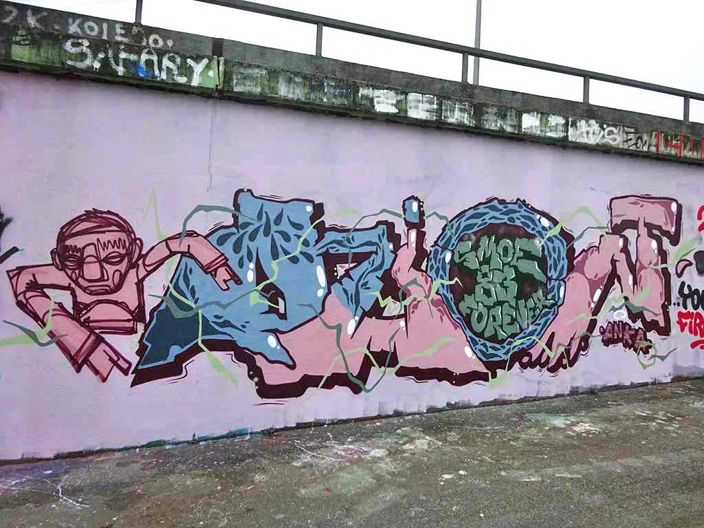 Graffiti an der Hall of Fame am Ratswegkreisel in Frankfurt
